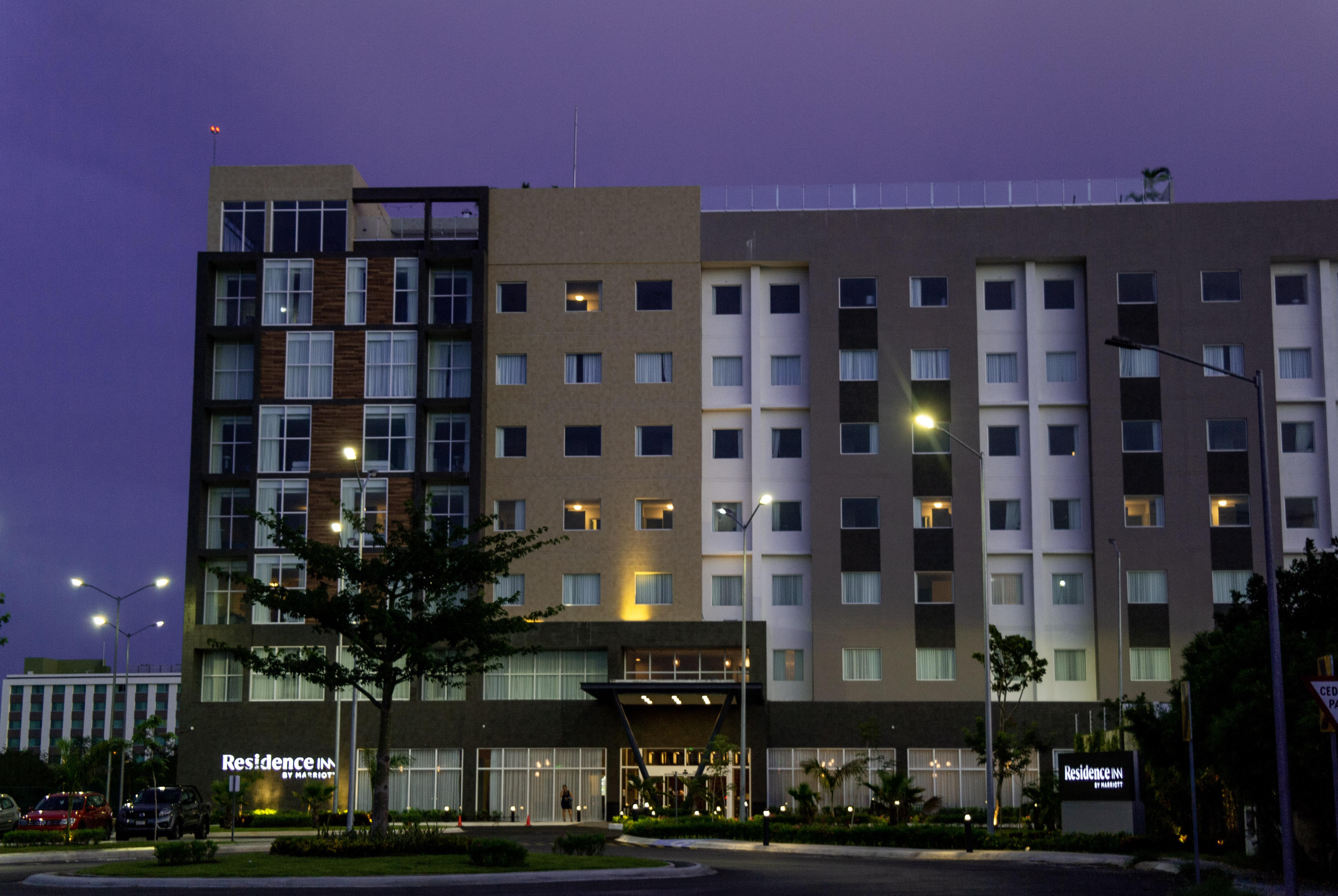 Residence Inn By Marriott Мерида Экстерьер фото